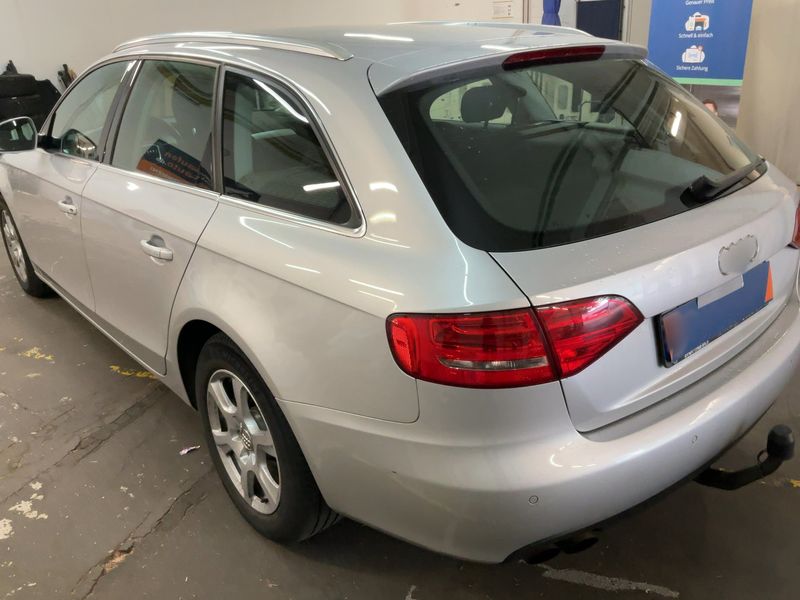 Audi A4 1.8 TFSI Attraction 2009 – снимка 6