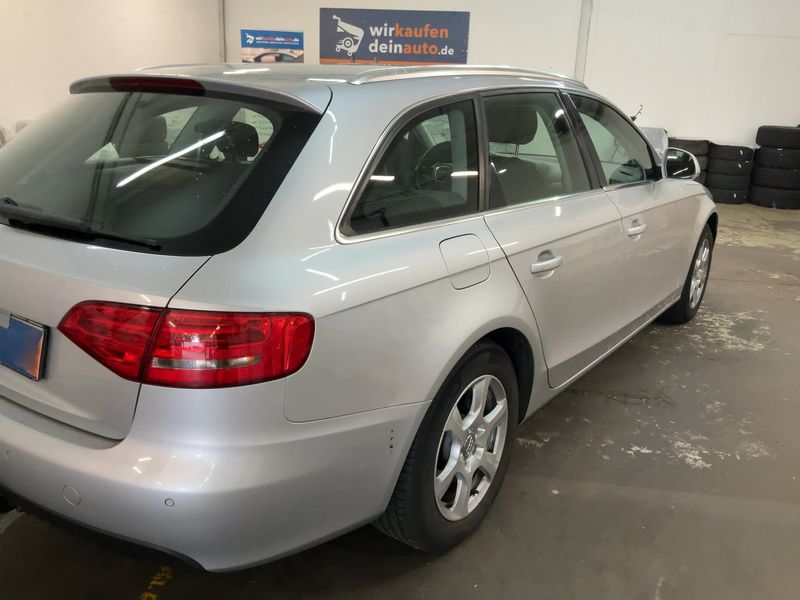 Audi A4 1.8 TFSI Attraction 2009 – снимка 8