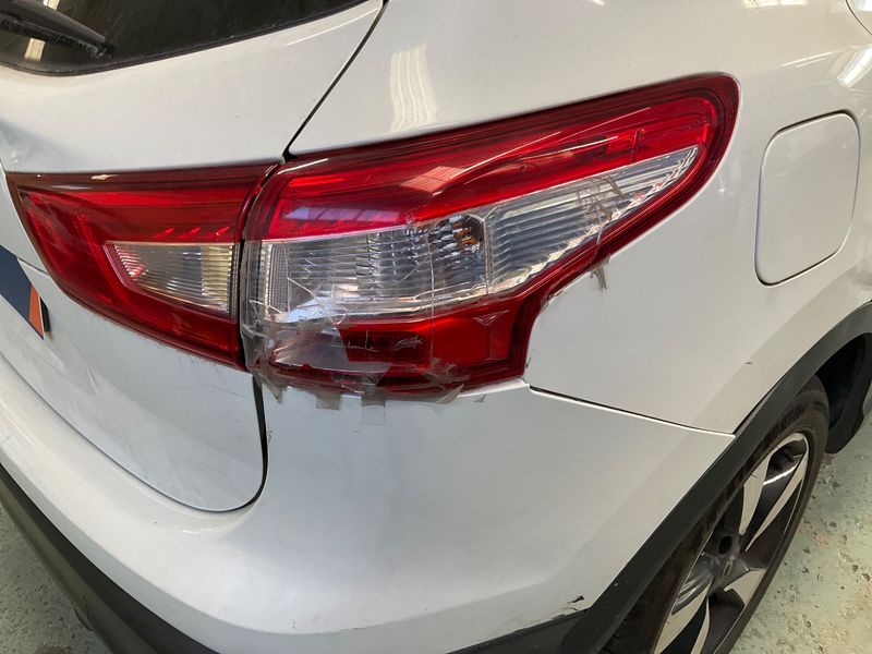 Nissan Qashqai 1.5 Turbodiesel N-Connecta 2017 – снимка 33