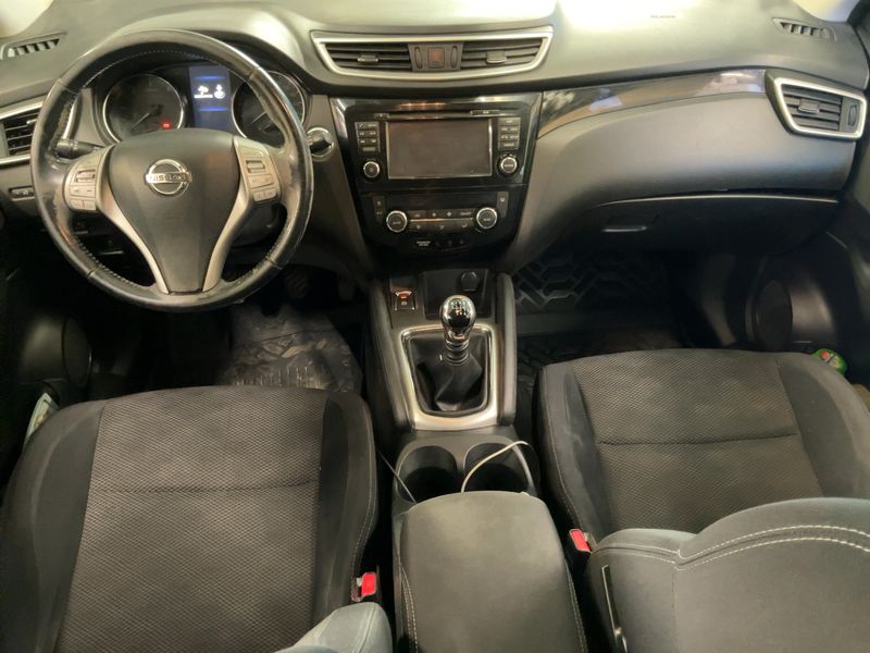 Nissan Qashqai 1.5 Turbodiesel N-Connecta 2017 – снимка 17