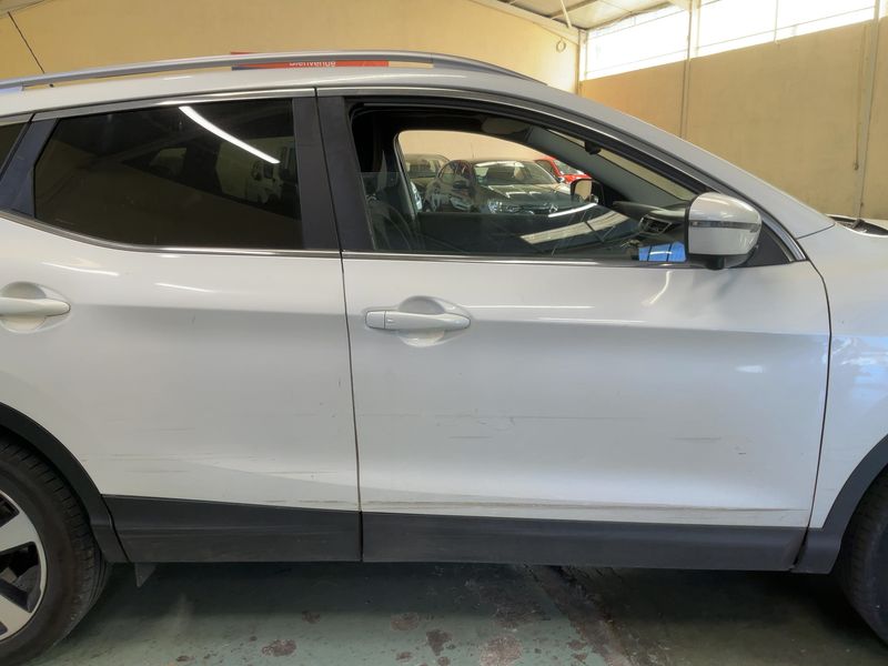Nissan Qashqai 1.5 Turbodiesel N-Connecta 2017 – снимка 10