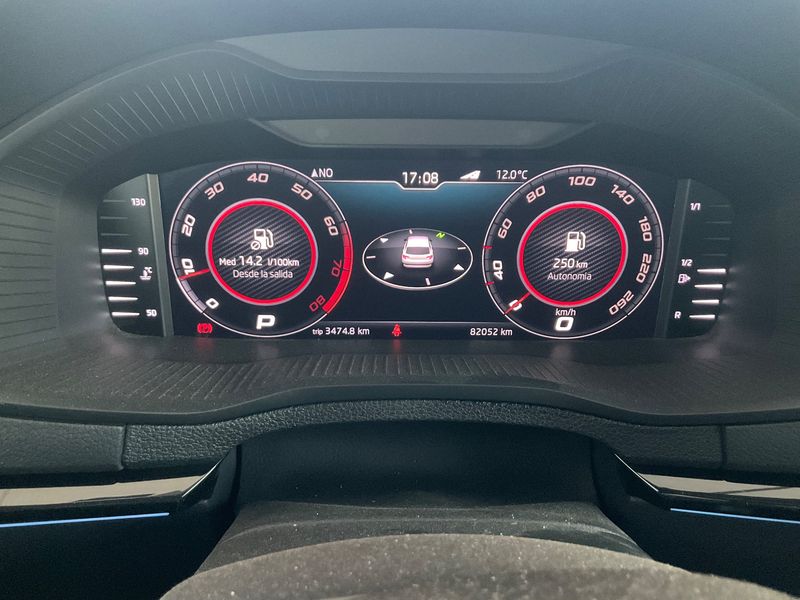Skoda Karoq 2.0 TSI Sportline 4x4 2020 – снимка 18