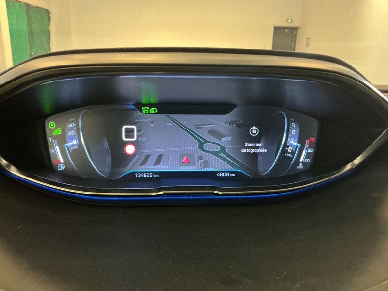 Peugeot 3008 1.5 Blue-HDi GT Line 2019 – снимка 18