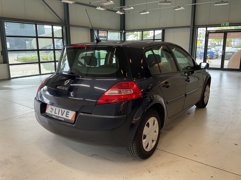 Renault Megane 1.6 Extreme 2008 – снимка 2
