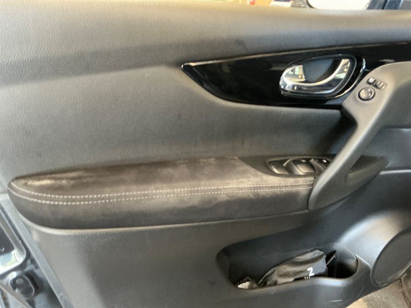 Nissan Qashqai 1.5 Turbodiesel N-Connecta 2017 – снимка 31
