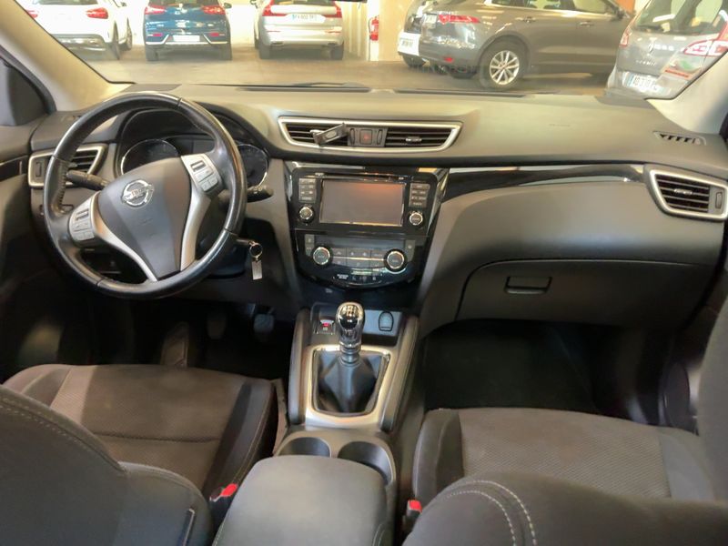 Nissan Qashqai 1.5 Turbodiesel N-Connecta 2017 – снимка 17