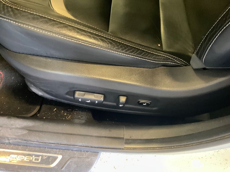 Kia cee'd 1.6 TGDI GT 2016 – снимка 24