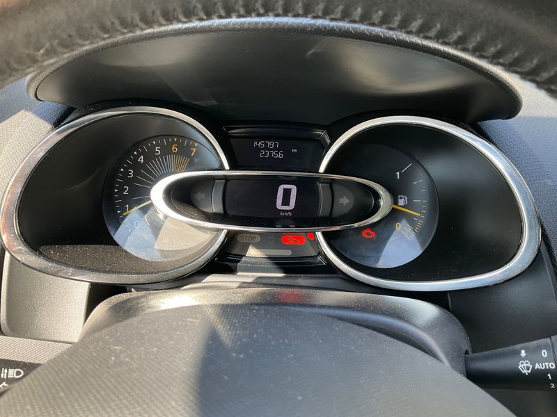 Renault Clio 1.2 Paris 2014 – снимка 27