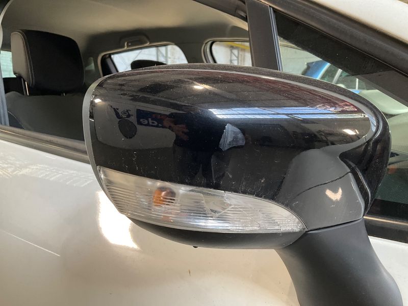 Renault Clio 1.2 Paris 2014 – снимка 23