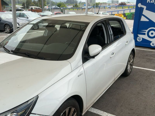 Peugeot 308 1.2 e-THP Style 2018 – снимка 2