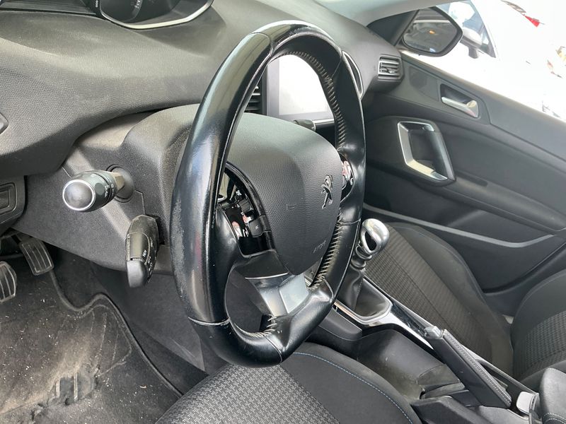Peugeot 308 1.2 e-THP Style 2018 – снимка 29