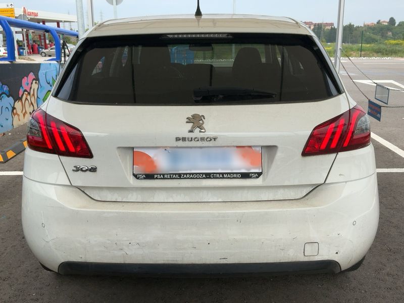 Peugeot 308 1.2 e-THP Style 2018 – снимка 7