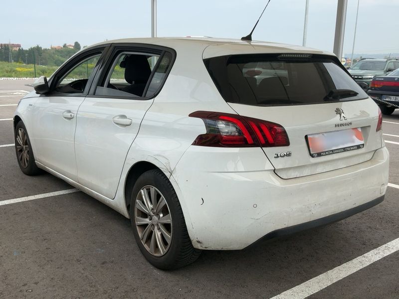 Peugeot 308 1.2 e-THP Style 2018 – снимка 6