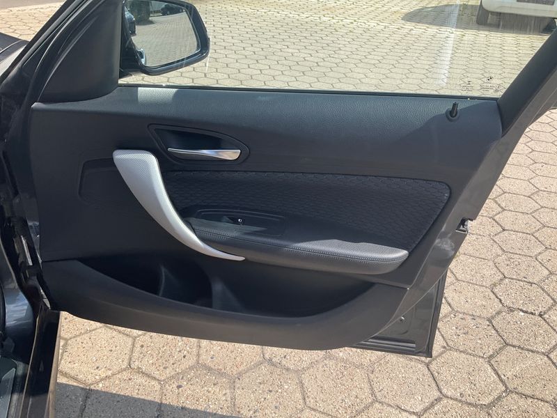 BMW 1er 118d M Sport 2016 – снимка 33