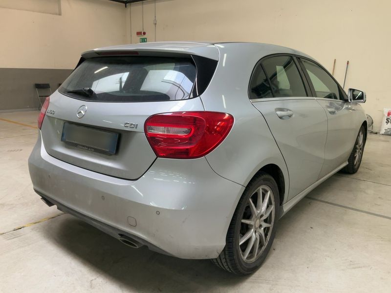 Mercedes-Benz A-Klasse A 180 CDI BlueEfficiency Urban 2014 – снимка 8