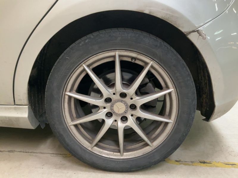 Mercedes-Benz A-Klasse A 180 CDI BlueEfficiency Urban 2014 – снимка 5