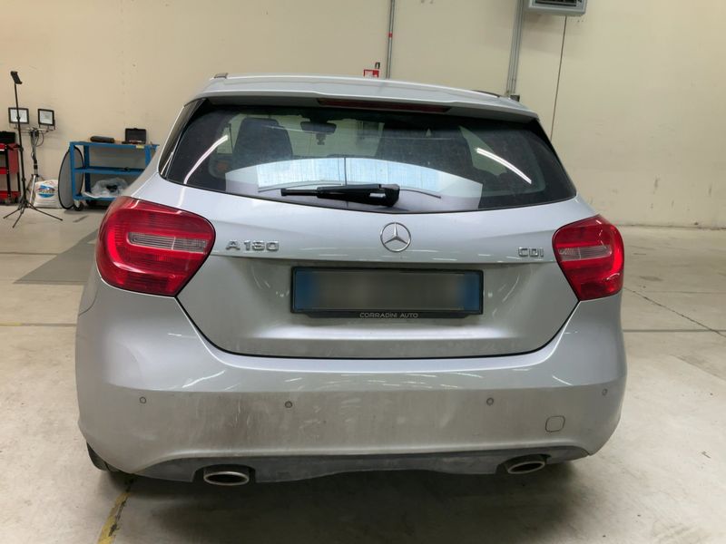Mercedes-Benz A-Klasse A 180 CDI BlueEfficiency Urban 2014 – снимка 7