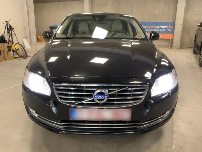 Volvo V70 2.0 D3 Momentum 2015 – снимка 14