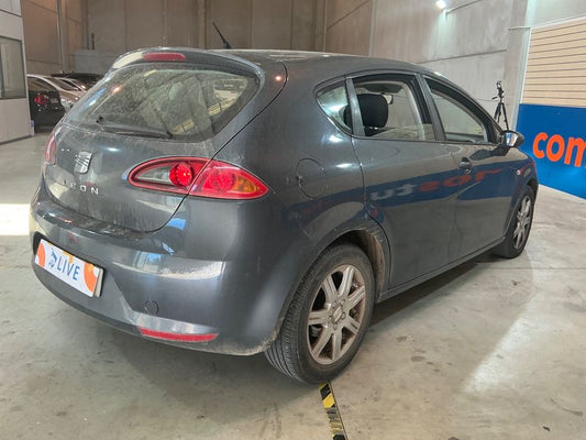 Seat Leon 1.9 TDI Stylance Style 2007 – снимка 2
