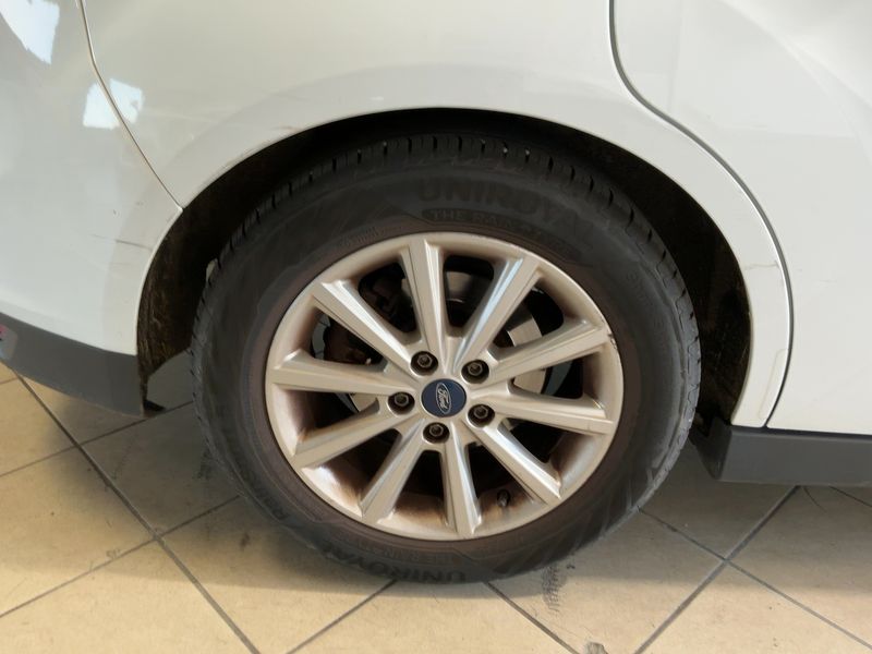 Ford C-Max 1.0 EcoBoost Titanium 2017 – снимка 9