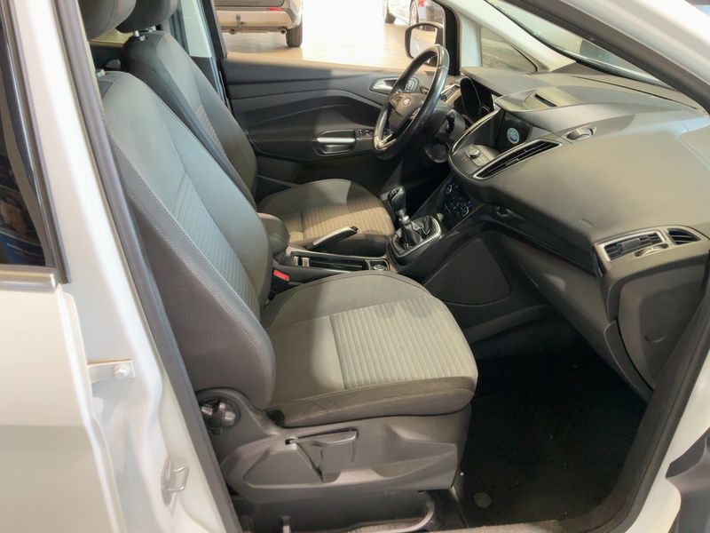 Ford C-Max 1.0 EcoBoost Titanium 2017 – снимка 16