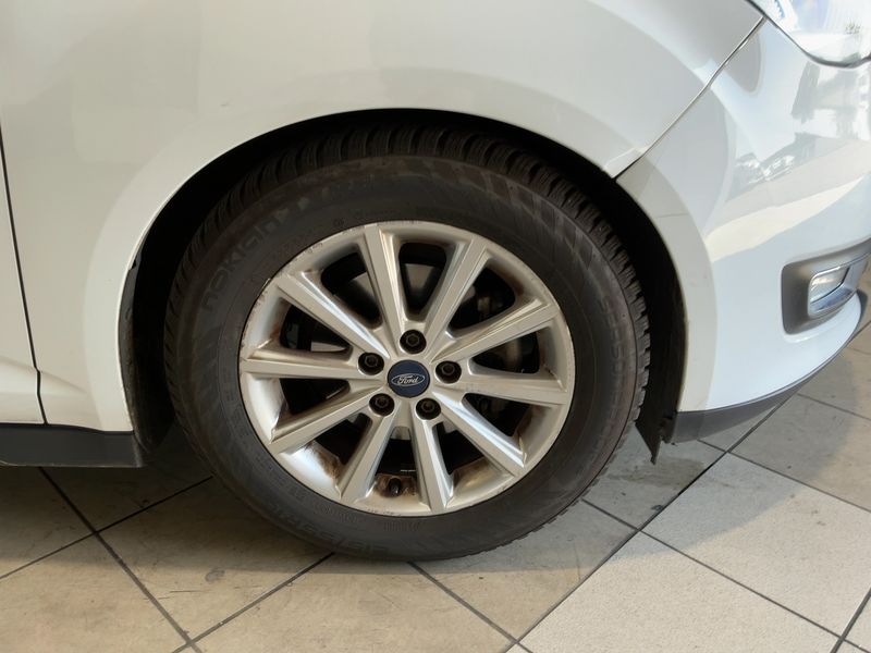 Ford C-Max 1.0 EcoBoost Titanium 2017 – снимка 11