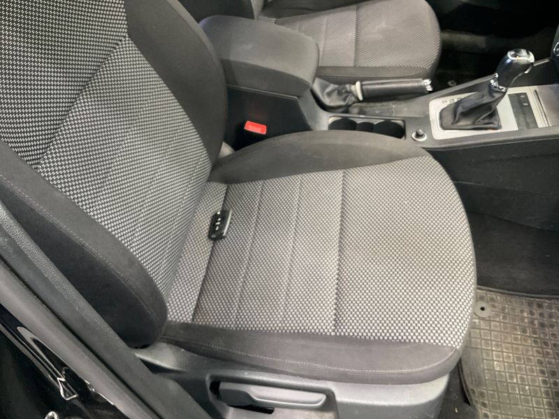 Skoda Octavia 2.0 TDI Ambition 2015 – снимка 47