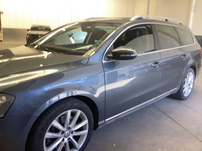 Volkswagen Passat 1.6 TDI Highline BlueMotion Tech 2013 – снимка 4