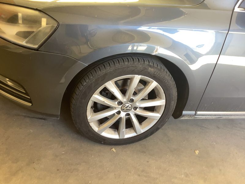 Volkswagen Passat 1.6 TDI Highline BlueMotion Tech 2013 – снимка 3