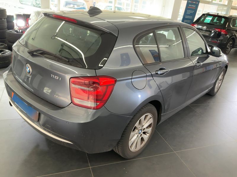 BMW 1er 116i 2013 – снимка 8