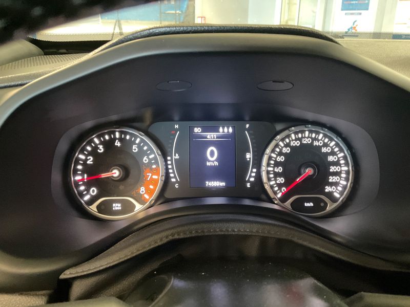 Jeep Renegade 1.6 Longitude FWD 2018 – снимка 18