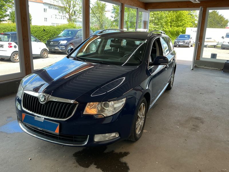 Skoda Superb 2.0 TDI Ambition 2010 – снимка 1