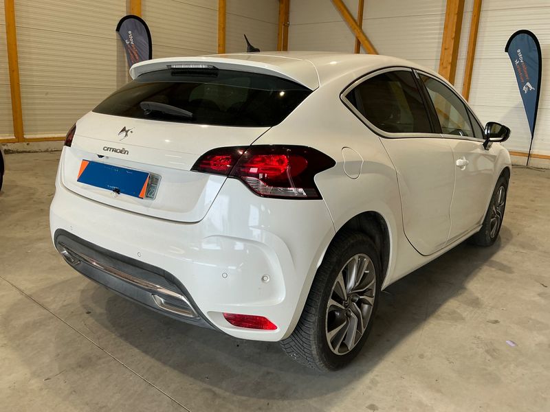 Citroen DS4 1.6 e-HDi Executive 2012 – снимка 2