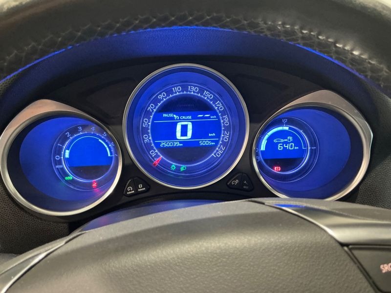 Citroen DS4 1.6 e-HDi Executive 2012 – снимка 4