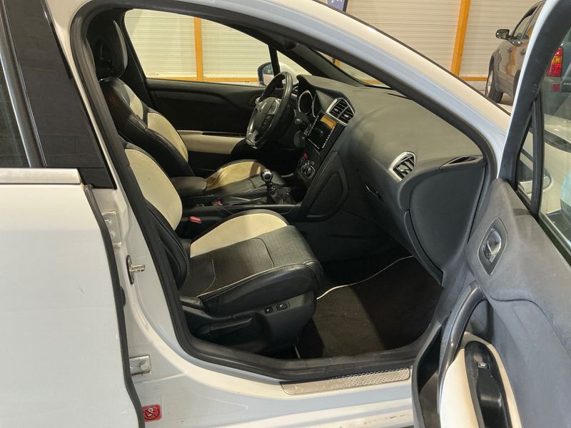 Citroen DS4 1.6 e-HDi Executive 2012 – снимка 3