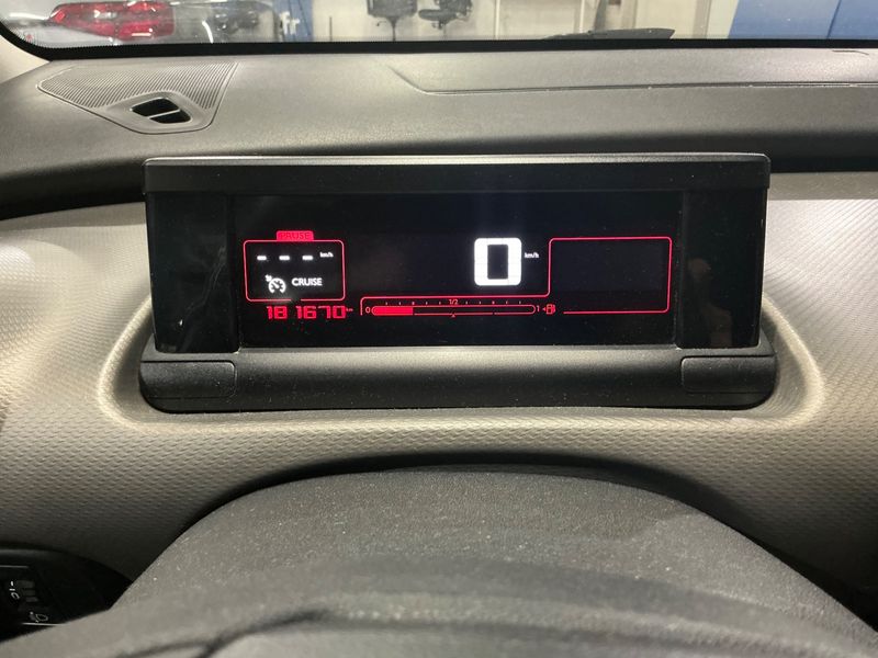 Citroen C4 Cactus 1.2 e-THP Shine 2017 – снимка 4