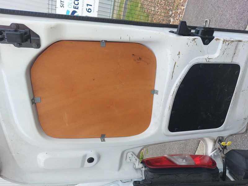 Citroen Berlingo 1.5 Blue-HDi Control M 1000 2019 – снимка 66
