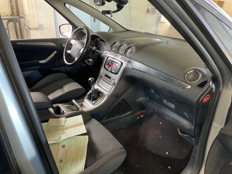 Ford S-Max 2.0 TDCi Titanium 2009 – снимка 3