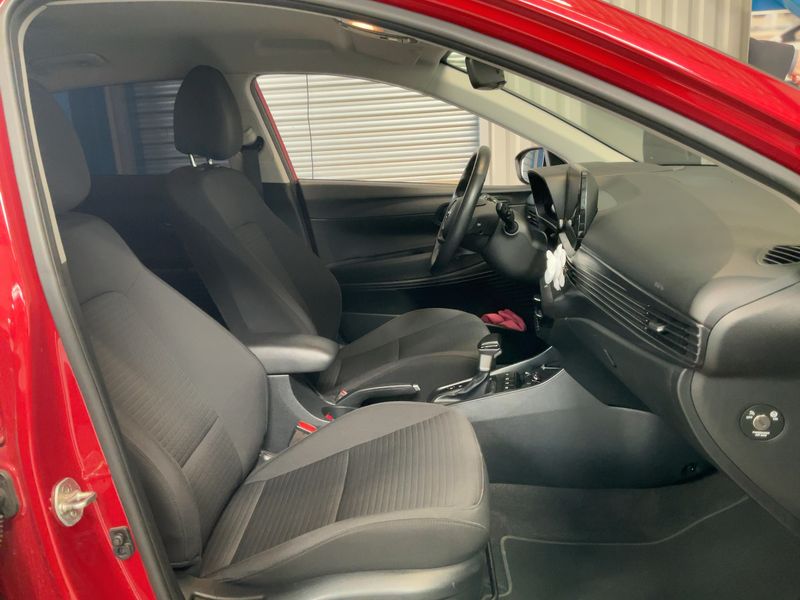 Hyundai i20 1.0 T-GDI Mild-Hybrid Creative 2021 – снимка 16