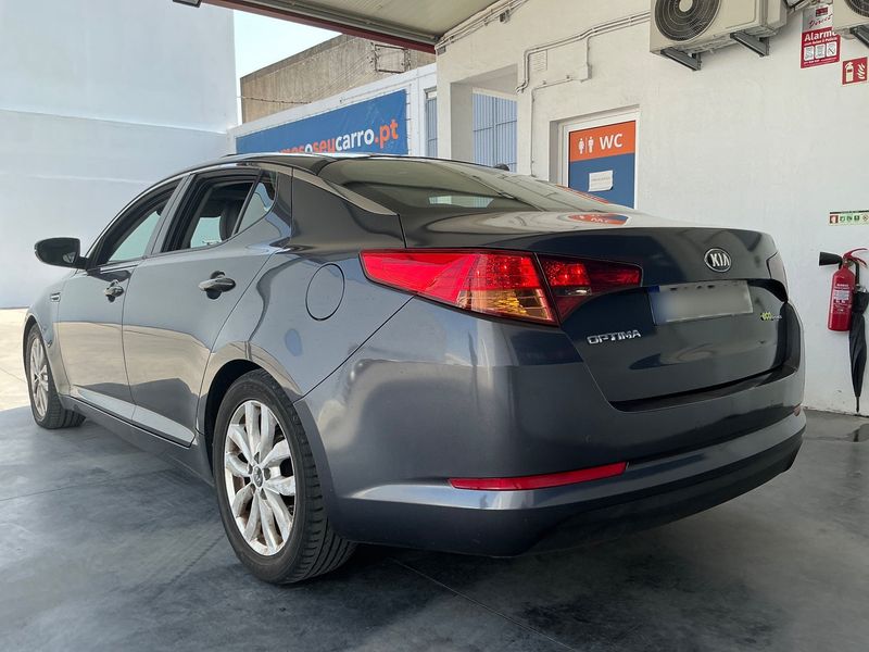 Kia Optima 1.7 CRDi Edition 7 2014 – снимка 3