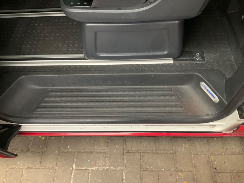 Volkswagen T6 California 2.0 TDI Beach 4Motion 2018 – снимка 43