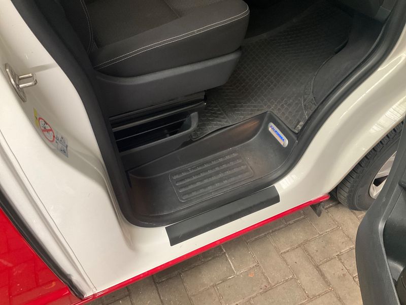Volkswagen T6 California 2.0 TDI Beach 4Motion 2018 – снимка 37
