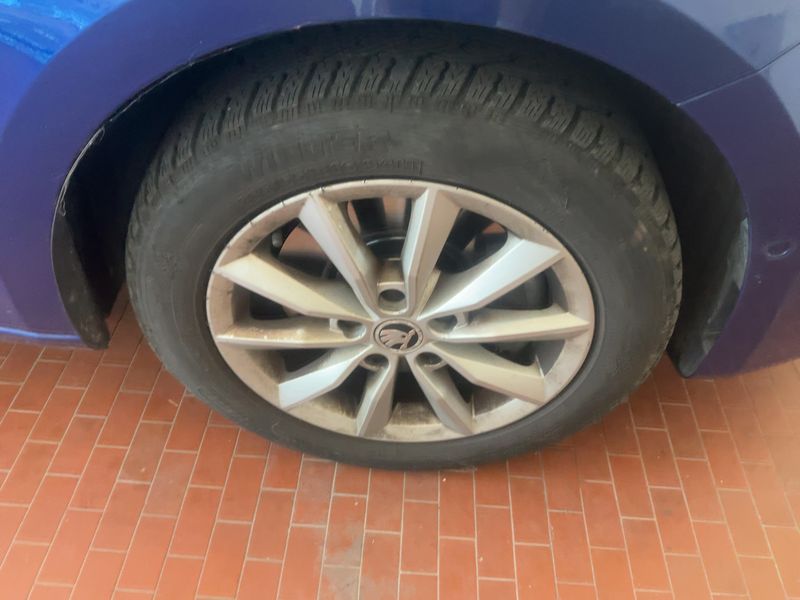 Seat Leon 2.0 TDI Xcellence 2020 – снимка 11
