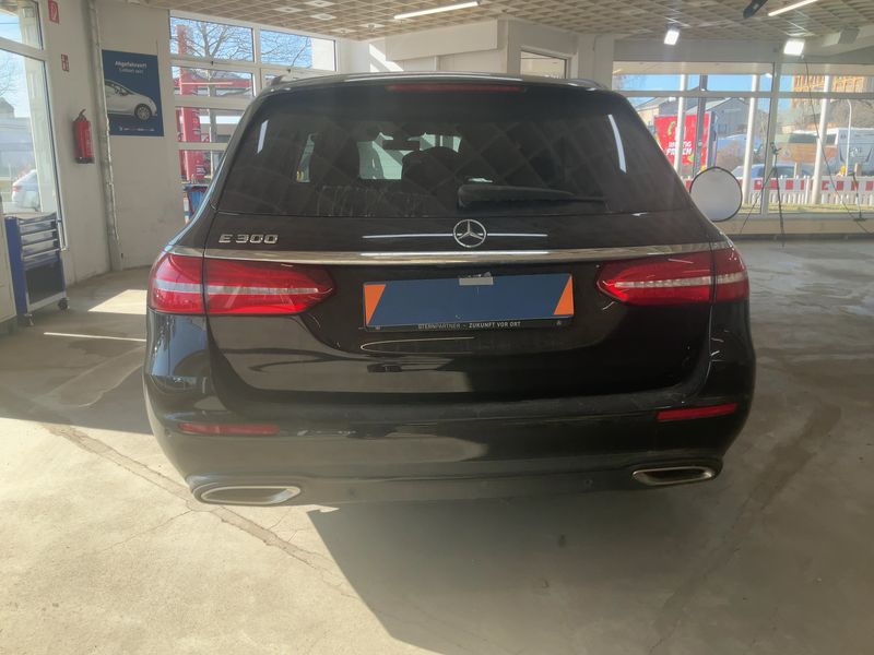 Mercedes-Benz E-Klasse E 300 Mild-Hybrid T 2019 – снимка 7