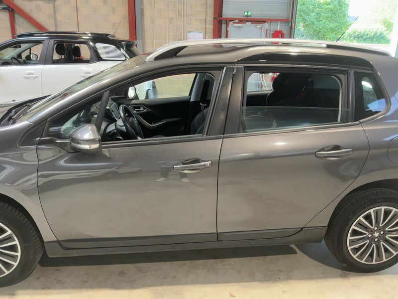 Peugeot 2008 1.5 Blue-HDi Active 2019 – снимка 4
