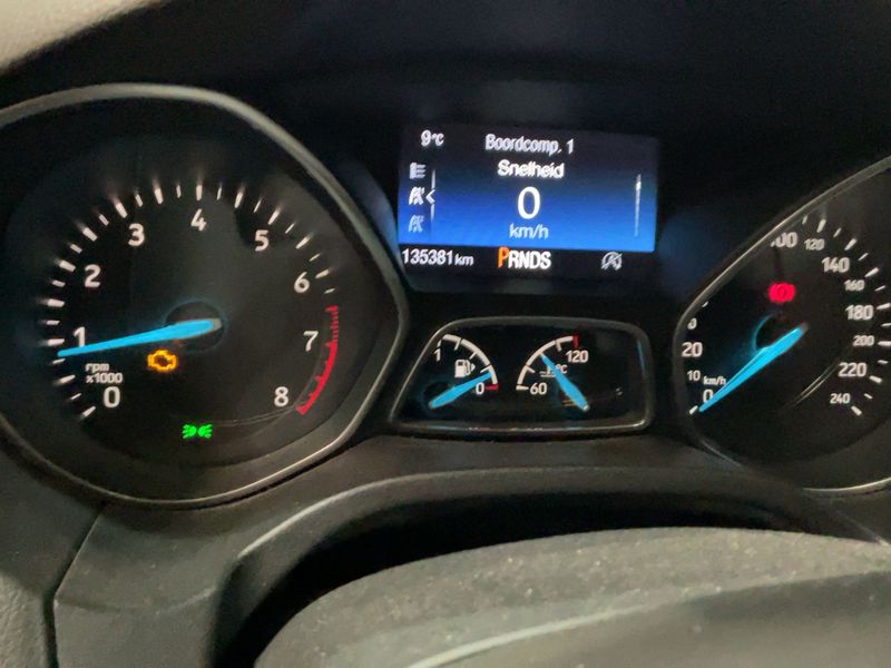 Ford Focus 1.0 EcoBoost Business 2016 – снимка 18