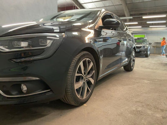 Renault Megane 1.6 dCi Energy Intens 2017 – снимка 2