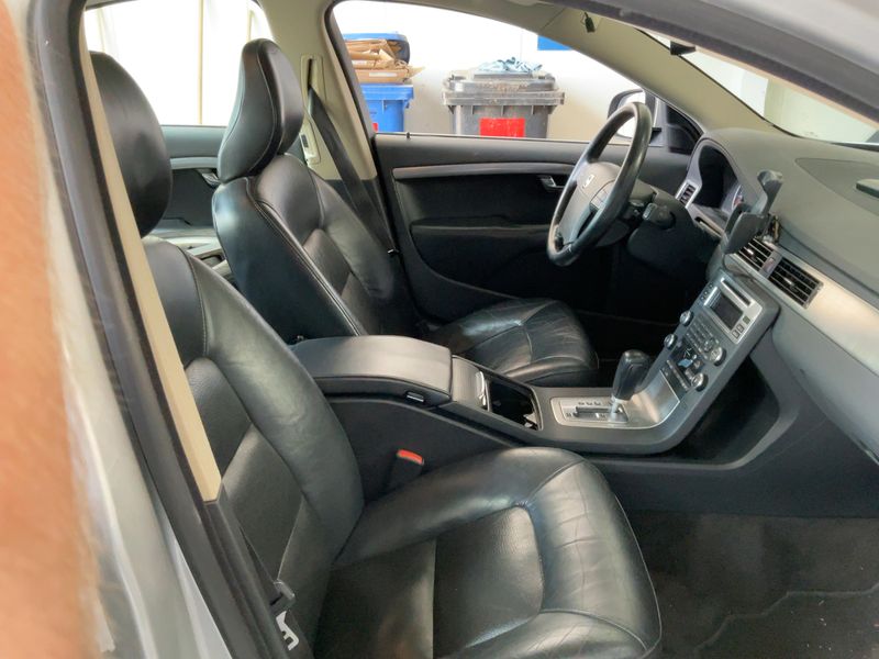 Volvo S80 2.4 D5 Momentum 2007 – снимка 17