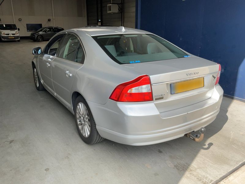 Volvo S80 2.4 D5 Momentum 2007 – снимка 6