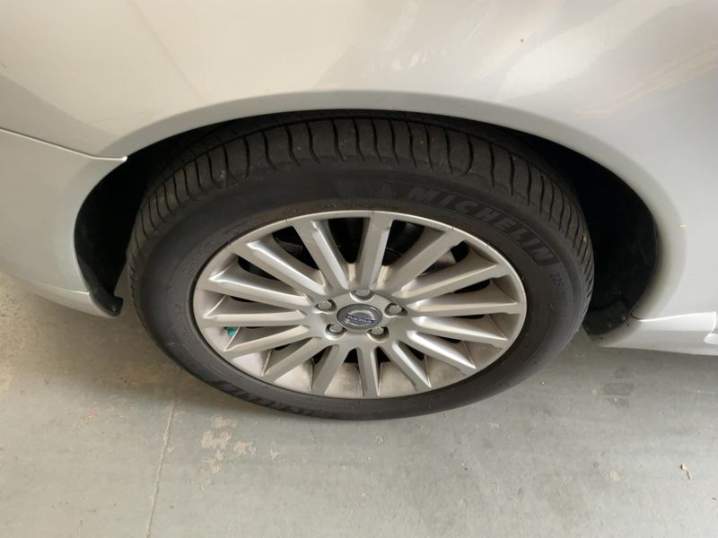 Volvo S80 2.4 D5 Momentum 2007 – снимка 3